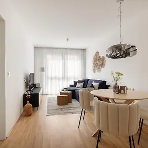 Coho Mit Hauseigener Tiefgarage Vienna